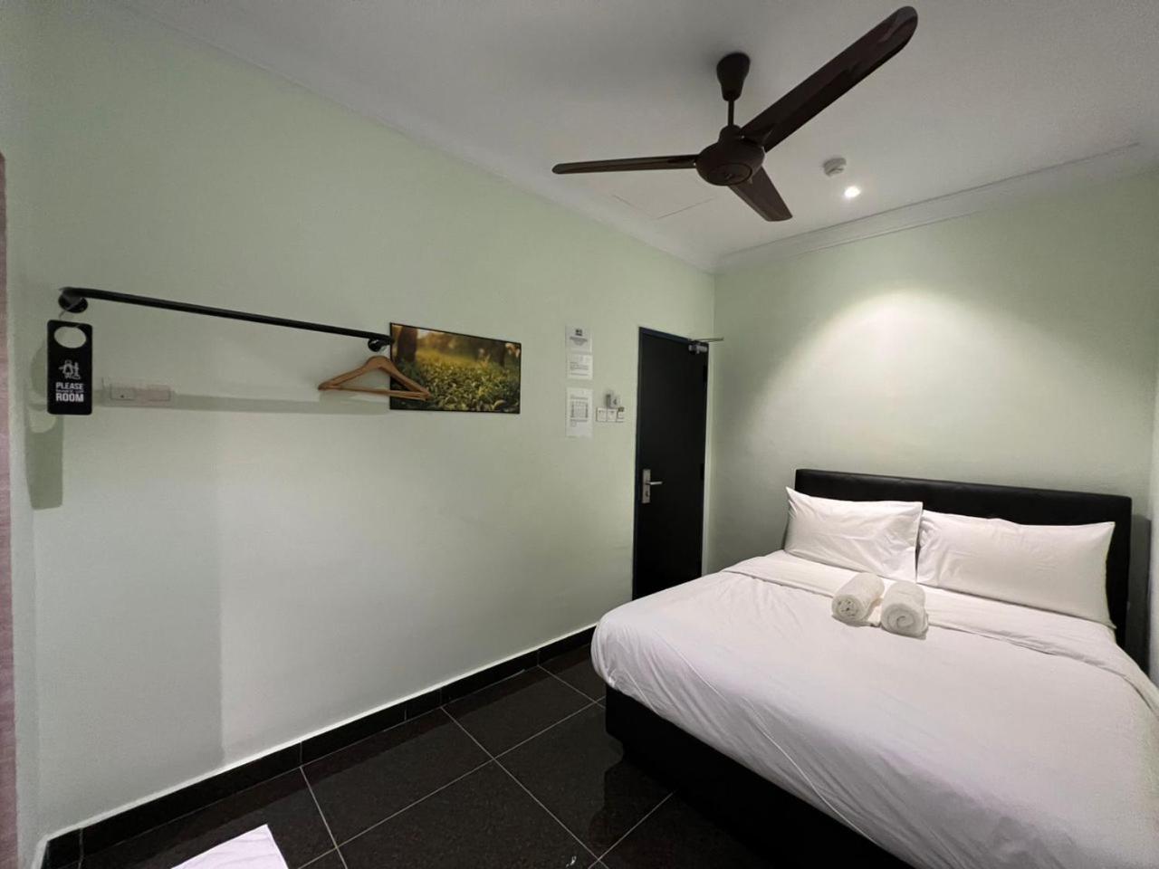 I Go Inn Bandar Saujana Putra Exterior foto