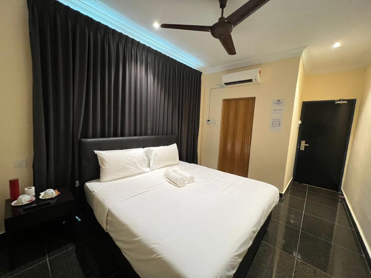 I Go Inn Bandar Saujana Putra Exterior foto